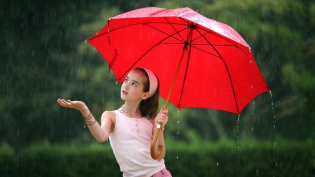 L’ombrello rosso…
