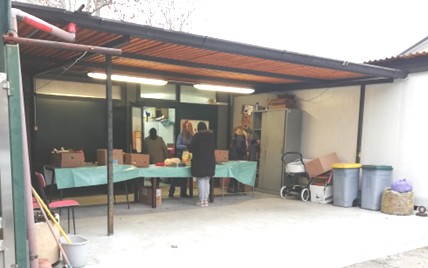 L’emporio Caritas: dove la generosità è di casa