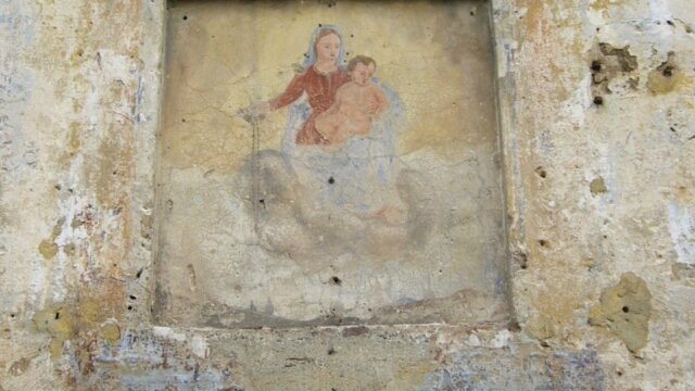 Tesori da riscoprire: i segni della devozione sui muri delle case
